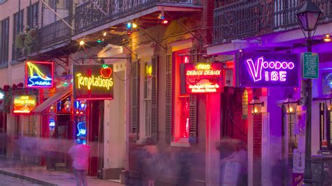 Find low fares and travel deals on your next flight to New Orleans, LA. Cheap airfare with nonstop MSY flights, hotel deals, car rentals & vacation packages.